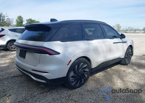 2024 Lincoln Nautilus Reserve z USA, uszkodzony, nr VIN 5LMPJ8KA4RJ835924